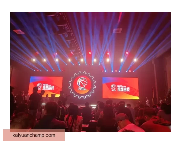 以托辛：全力以赴争取晋级决赛 力求用一座奖杯完美收官本赛季